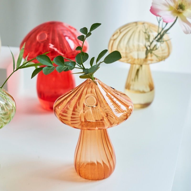 Mini Glass Mushroom Bud Vase – Unique Small Vase for Hydroponic Flowers and Home Decor-3