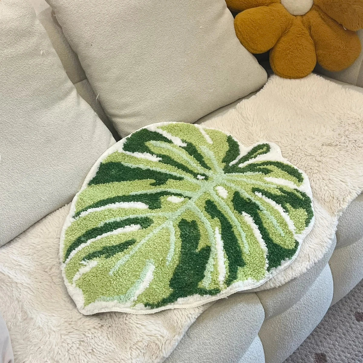 Monstera - Handmade Tufted Rug