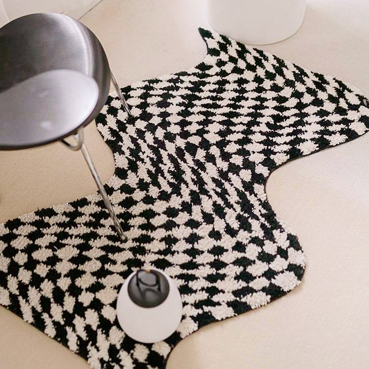 Wavy Checkerboard Mini Area Rug – Soft Washable Polyester with Anti-Slip Base, 120x88cm for Living Room-4